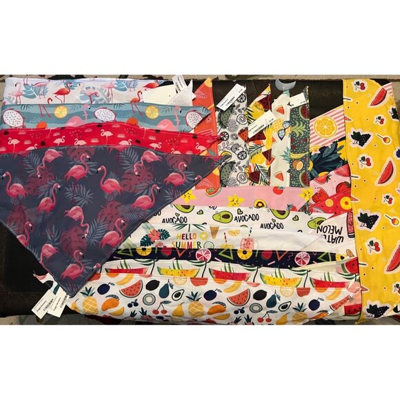 ✅ Copy-3/$20 Package of 25 Brand New Bandanas or cloth napkins - Picture 2 of 3